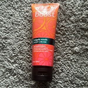 Boost tangelo woods body cream
